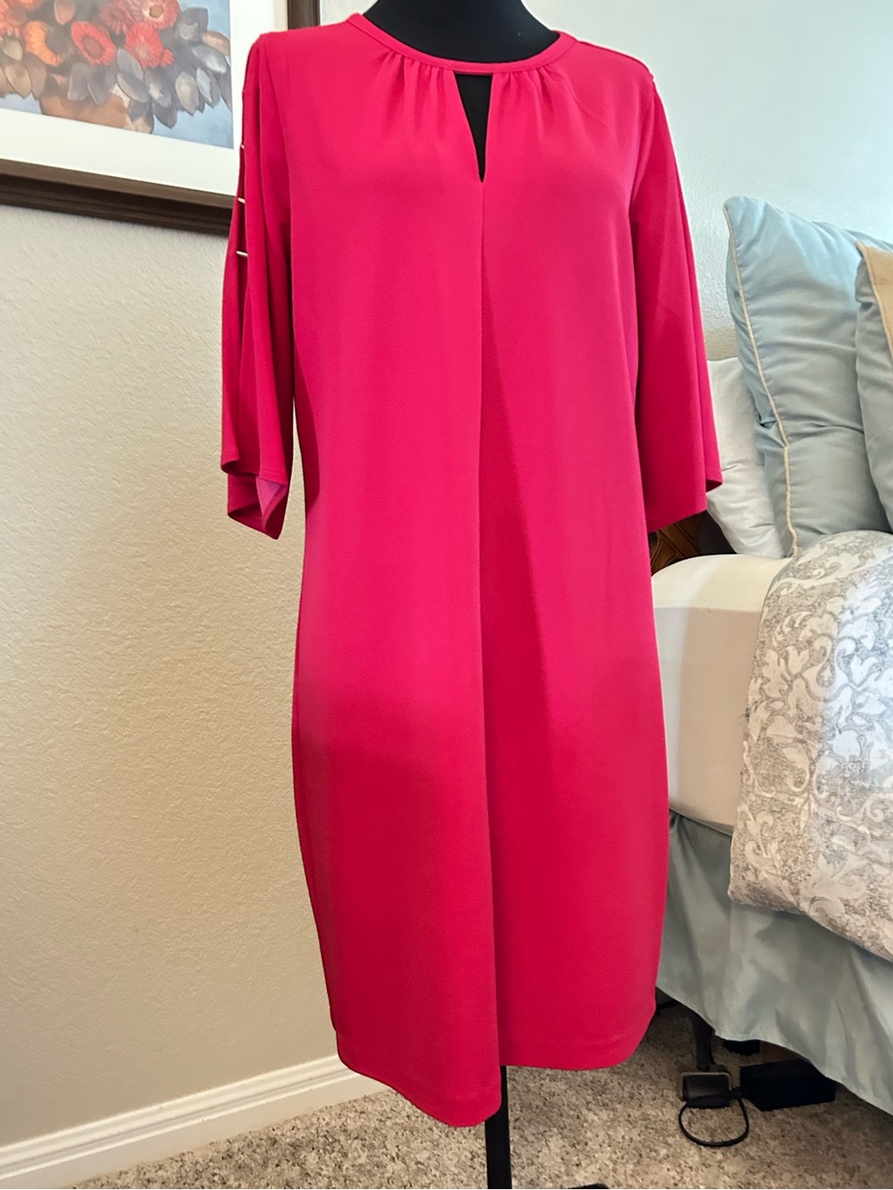 MICHAEL Michael Kors Red Raspberry Shift Dress with Keyhole. Size L. NWTGS